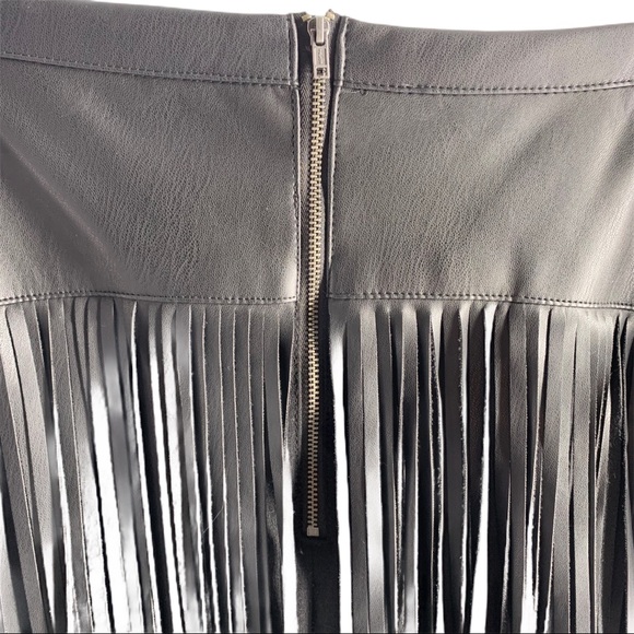 Keeping For Now - BLACK LEATHER FRINGE STRETCHY MIDI SKIRT SIZE 16W - Picture 2 of 3